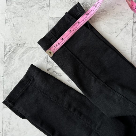 Nanette Lepore Skinny Pants - Picture 5 of 5